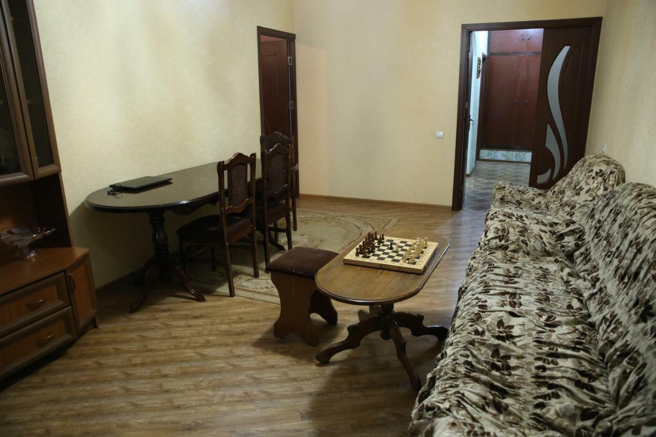 Srtashyan Apartments - Gorky Street Gyumri Exterior photo